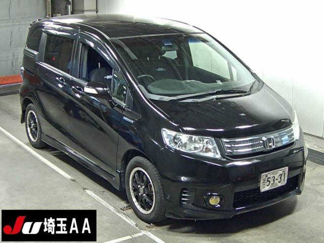 17221 Honda Freed spike GP3 2014 г. (JU Saitama)